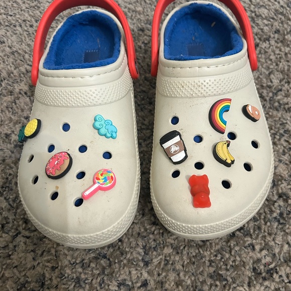 Crocs fleece lined women’s size 9 - Picture 2 of 5